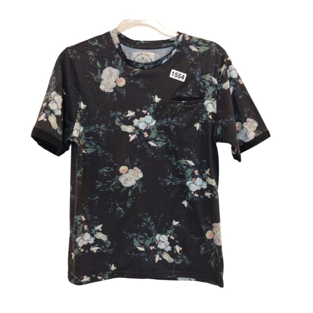 Native Code T Shirt‎ Men Medium Black Floral Short Sleeves